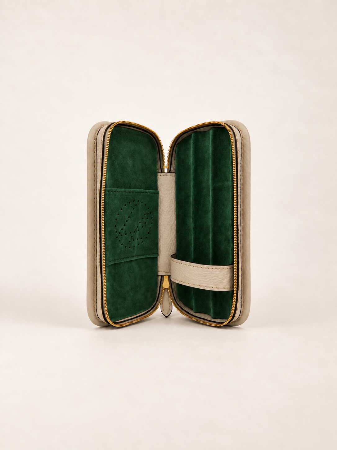 3-cigars case grained chalk