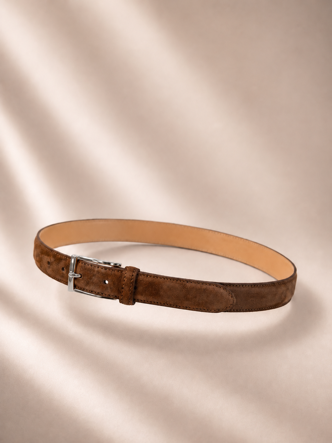 2.5 cm belt